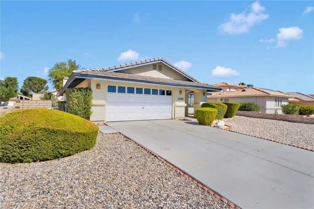 15200 15200 Wildflower, Helendale, California 92342 home-pic-3