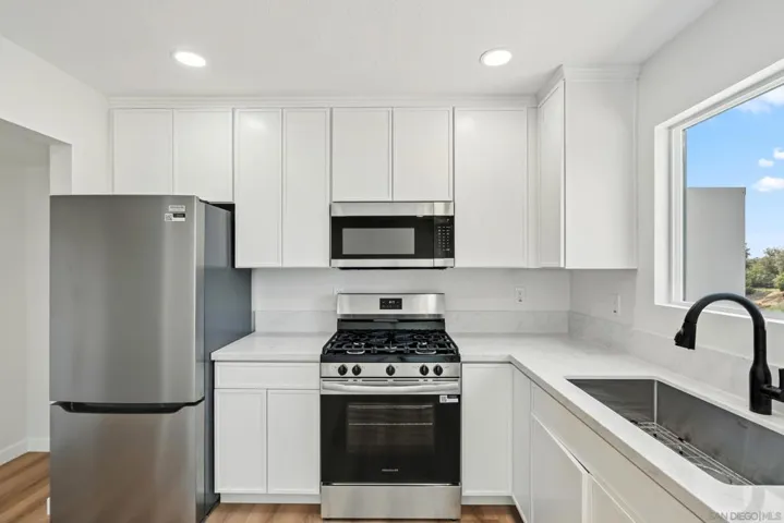 6492 6494 Lanston St., San Diego, California 92111