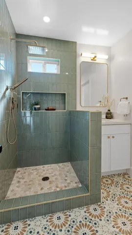 6492 6494 Lanston St., San Diego, California 92111