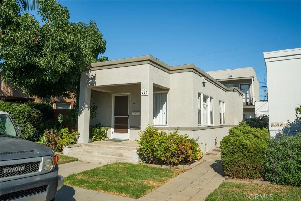440 N Zona Court, Long Beach, California 90802 home-pic-1