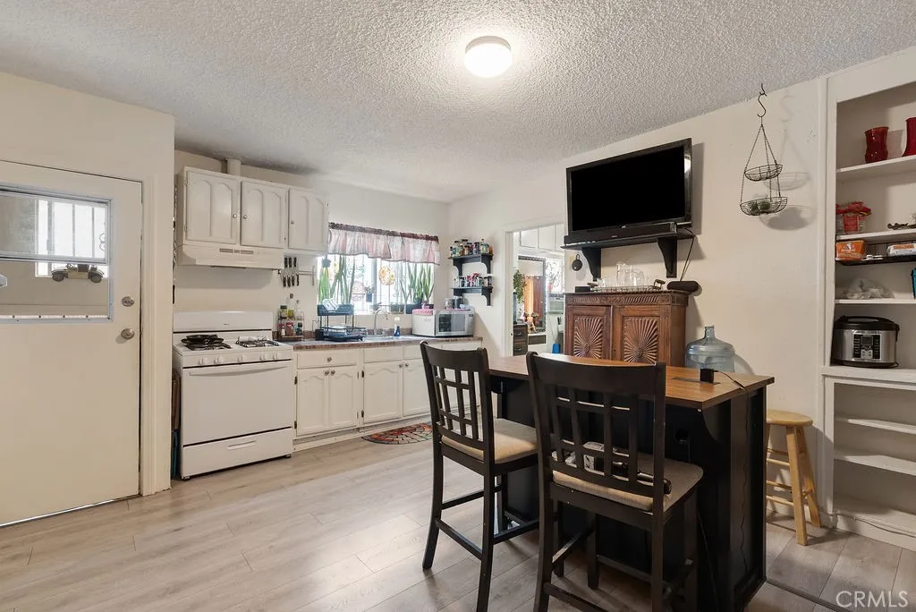 2719 Folsom, Los Angeles, California 90033 home-pic-39