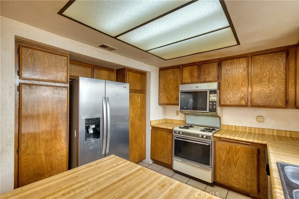 267 Linwood Avenue E, Monrovia, California 91016 home-pic-14