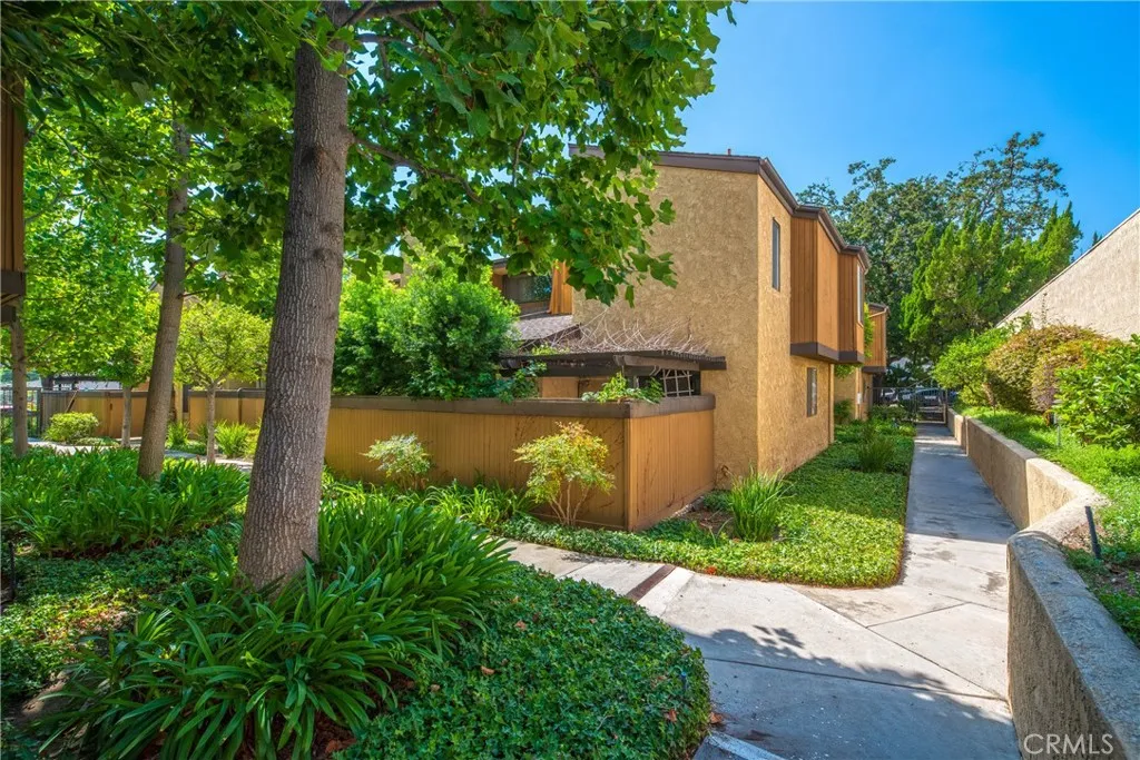 267 Linwood Avenue E, Monrovia, California 91016 home-pic-27