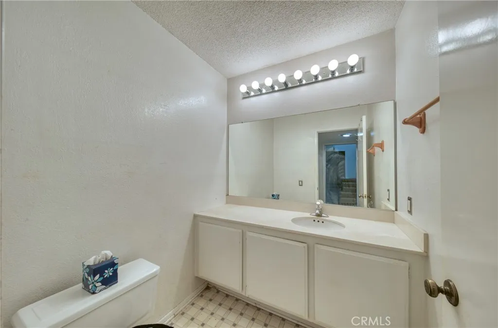 267 Linwood Avenue E, Monrovia, California 91016 home-pic-17