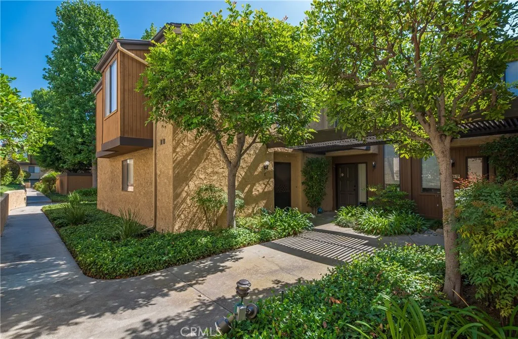 267 Linwood Avenue E, Monrovia, California 91016 home-pic-0