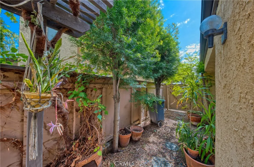 267 Linwood Avenue E, Monrovia, California 91016 home-pic-26