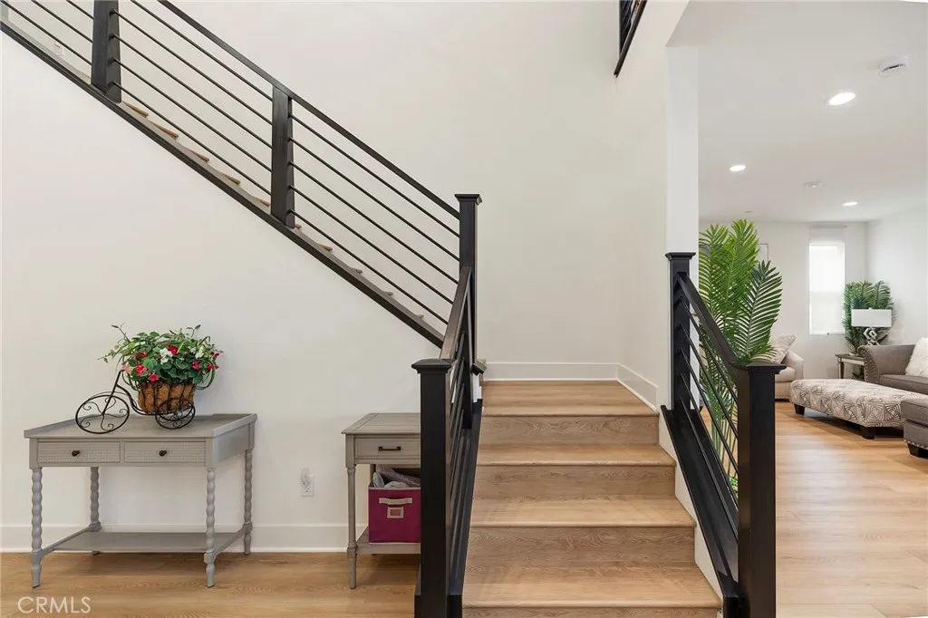 1577 Calle Mayfair, Chula Vista, California 91913 home-pic-9