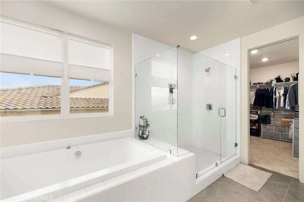 1577 Calle Mayfair, Chula Vista, California 91913 home-pic-35