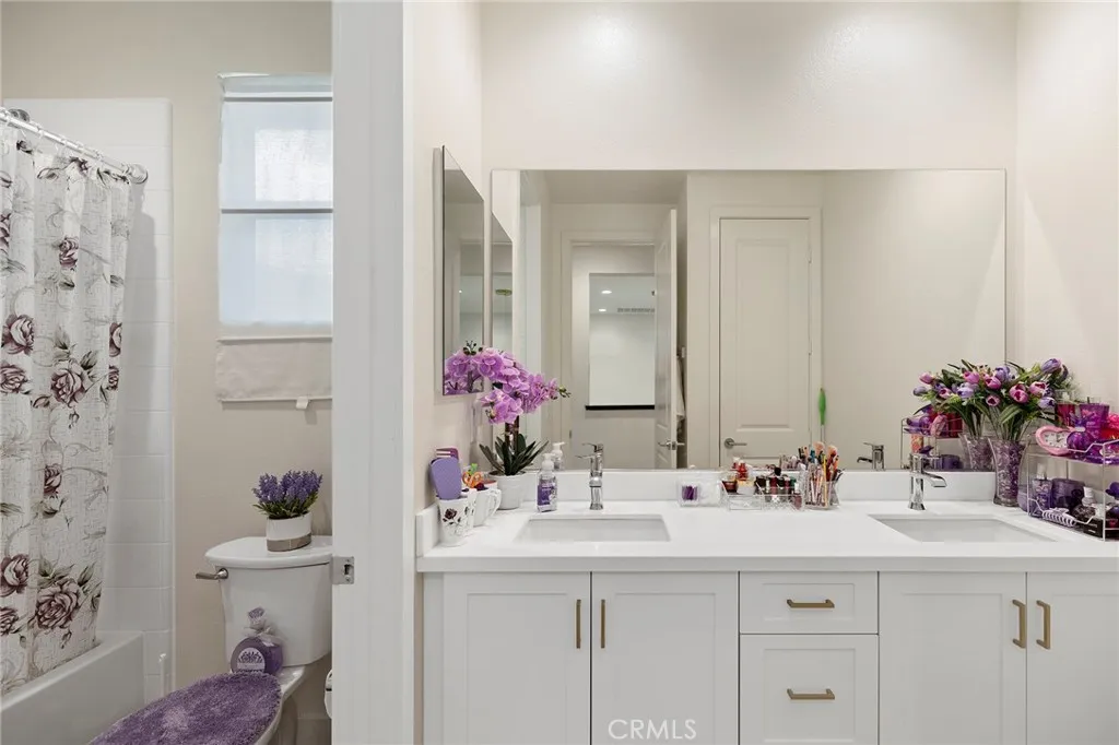 1577 Calle Mayfair, Chula Vista, California 91913 home-pic-42