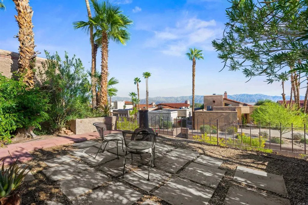 1977 Desert Terrace Vista, Borrego Springs, California 92004 home-pic-23