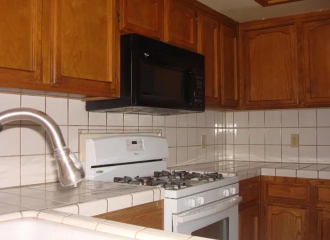 256 Via San Blas, San Luis Obispo, California 93401