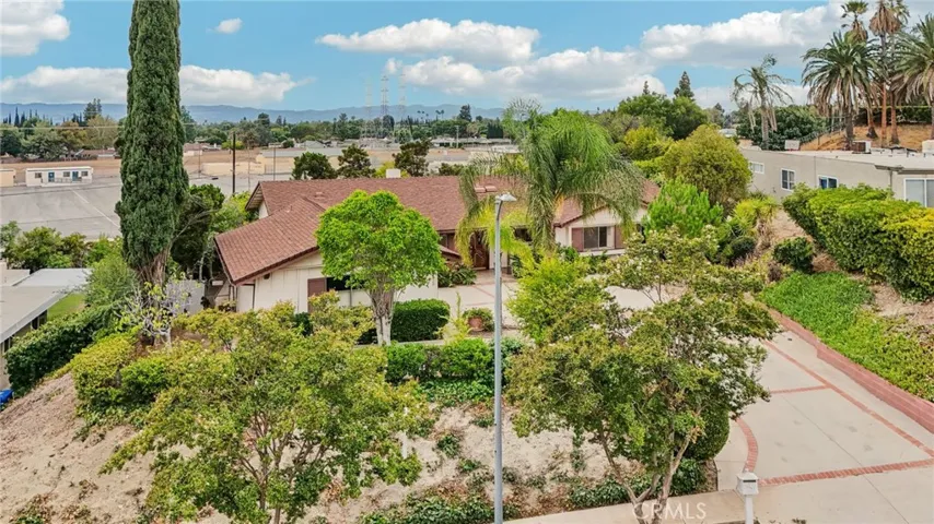 17420 Flanders, Granada Hills, California 91344