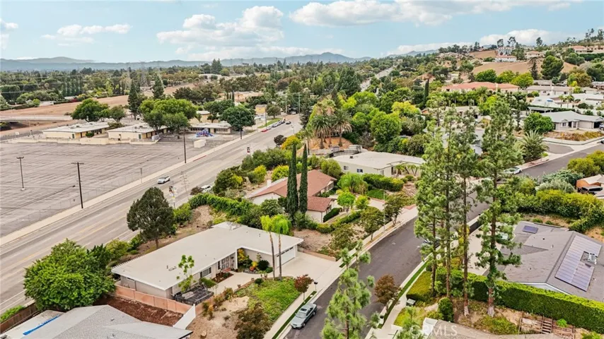 17420 Flanders, Granada Hills, California 91344
