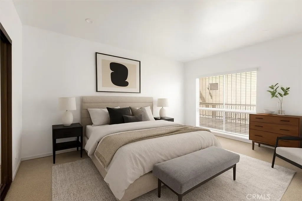1115 S Elm Drive 207, Los Angeles, California 90035 home-pic-14