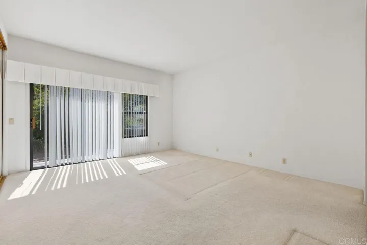 15662 Via Calanova, San Diego, California 92128