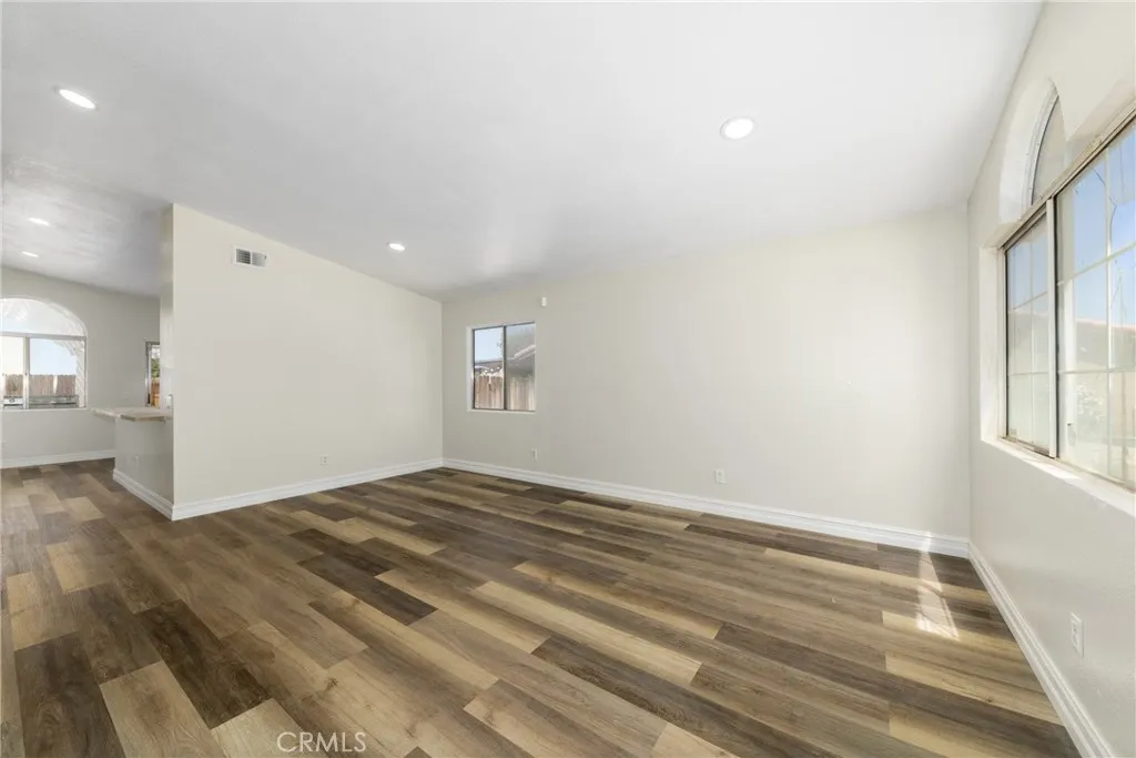 10830 Euclid Street, Adelanto, California 92301 home-pic-5