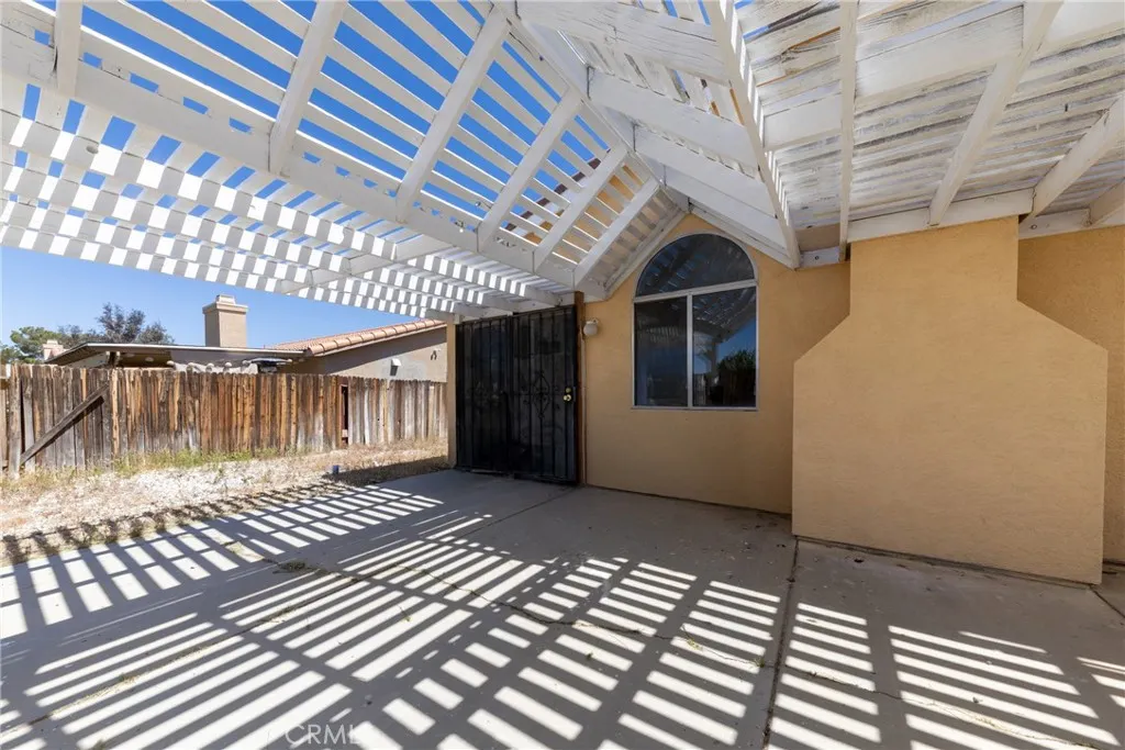 10830 Euclid Street, Adelanto, California 92301 home-pic-26