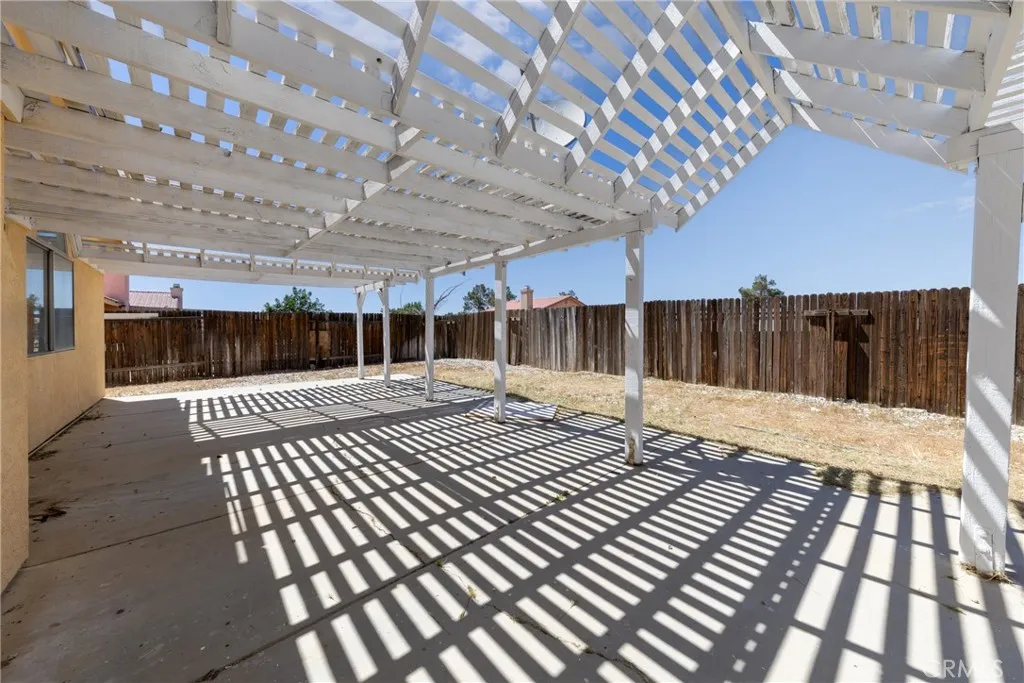 10830 Euclid Street, Adelanto, California 92301 home-pic-25