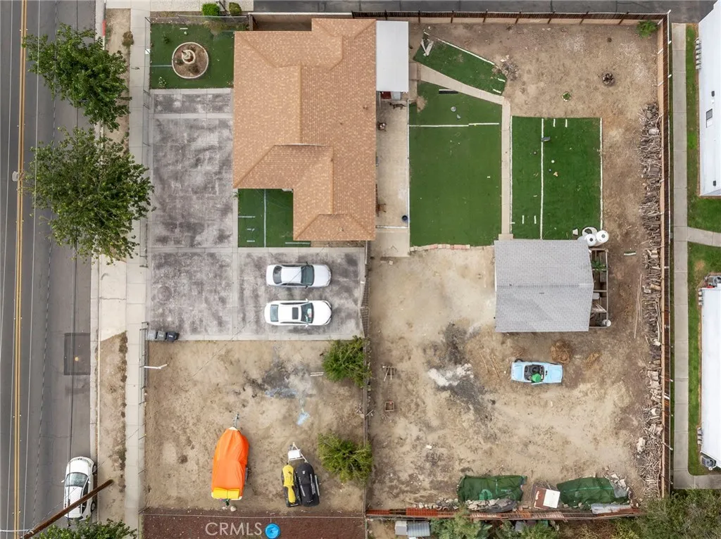 1210 E Whittier, Hemet, California 92543 home-pic-10