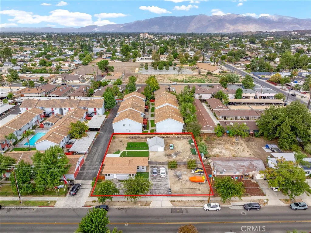 1210 E Whittier, Hemet, California 92543 home-pic-9
