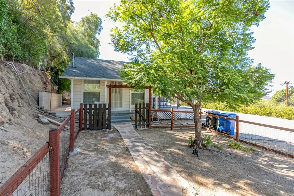 9442 Hillrose, Shadow Hills, California 91040 home-pic-26