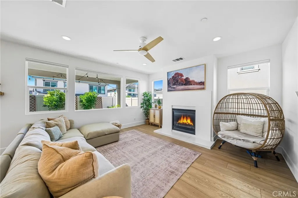 32017 Radiant Drive, Temecula, California 92591 home-pic-11