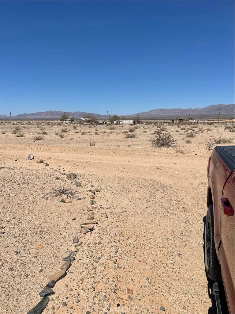 67932 67932 Presswood, 29 Palms, California 92277 home-pic-0