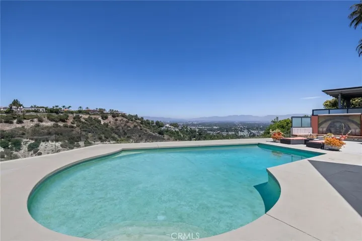 3655 Glenridge, Sherman Oaks, California 91423