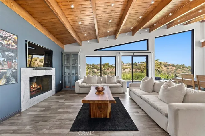 3655 Glenridge, Sherman Oaks, California 91423