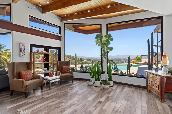 3655 Glenridge, Sherman Oaks, California 91423