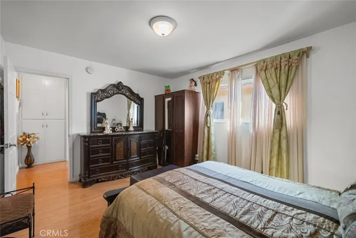 6661 Wilkinson Avenue, North Hollywood, California 91606