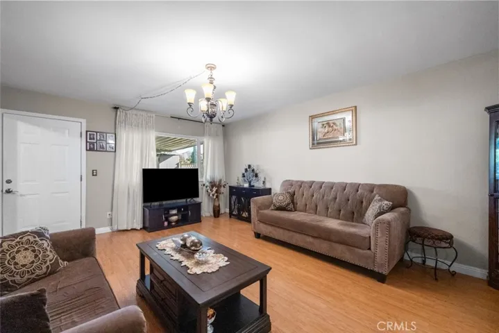 6661 Wilkinson Avenue, North Hollywood, California 91606