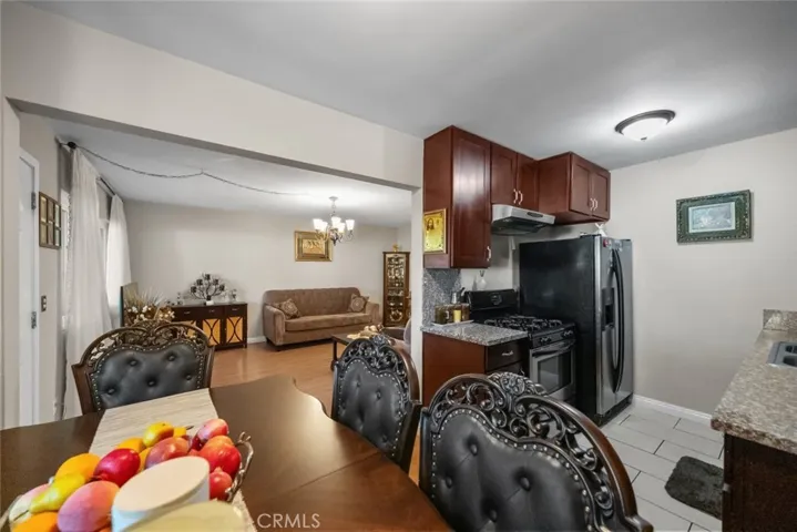 6661 Wilkinson Avenue, North Hollywood, California 91606