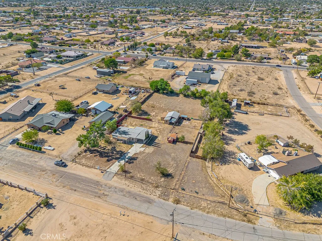 10560 6th, Hesperia, California 92345 home-pic-36