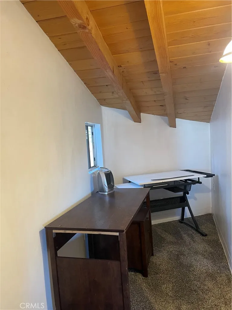 21669 21669 Vista, Cedarpines Park, California 92322 home-pic-22