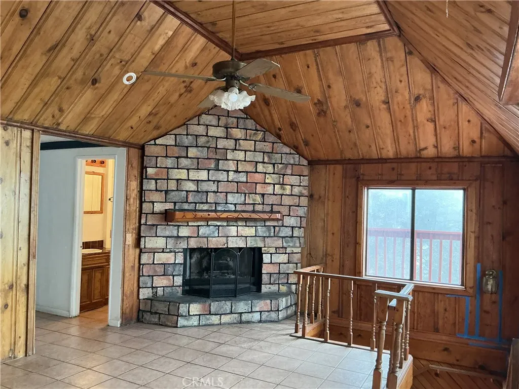 21669 21669 Vista, Cedarpines Park, California 92322 home-pic-10