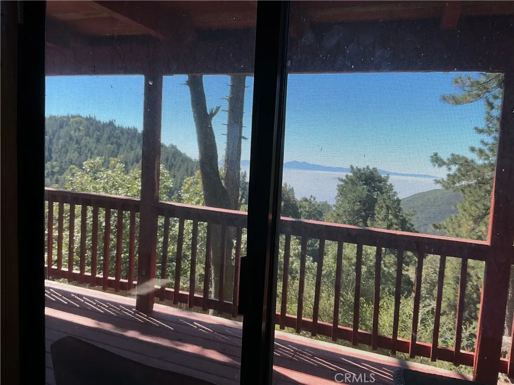 21669 21669 Vista, Cedarpines Park, California 92322 home-pic-42