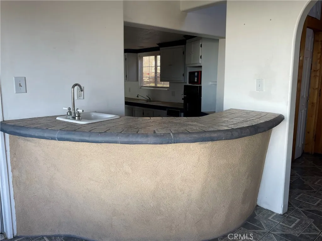 21669 21669 Vista, Cedarpines Park, California 92322 home-pic-5