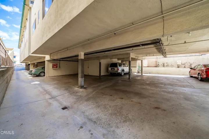 019_214_e_chevy_chase_dr_glendale_ca_912