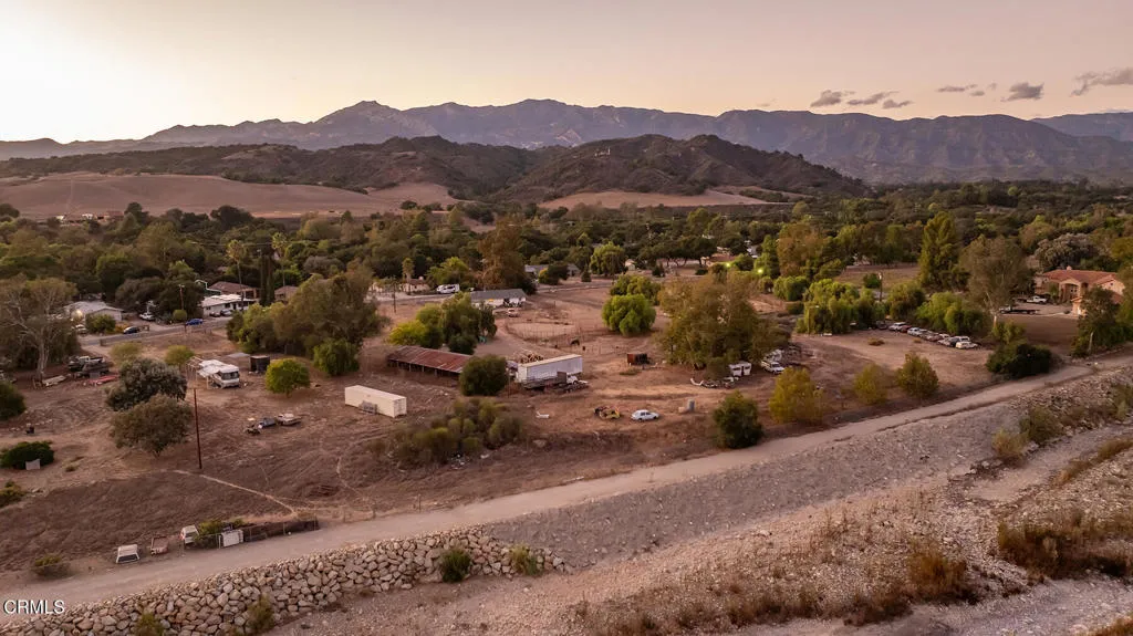 350 Riverside Road, Oak View, California 93022 home-pic-17