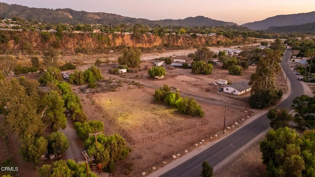 350 Riverside Road, Oak View, California 93022 home-pic-0