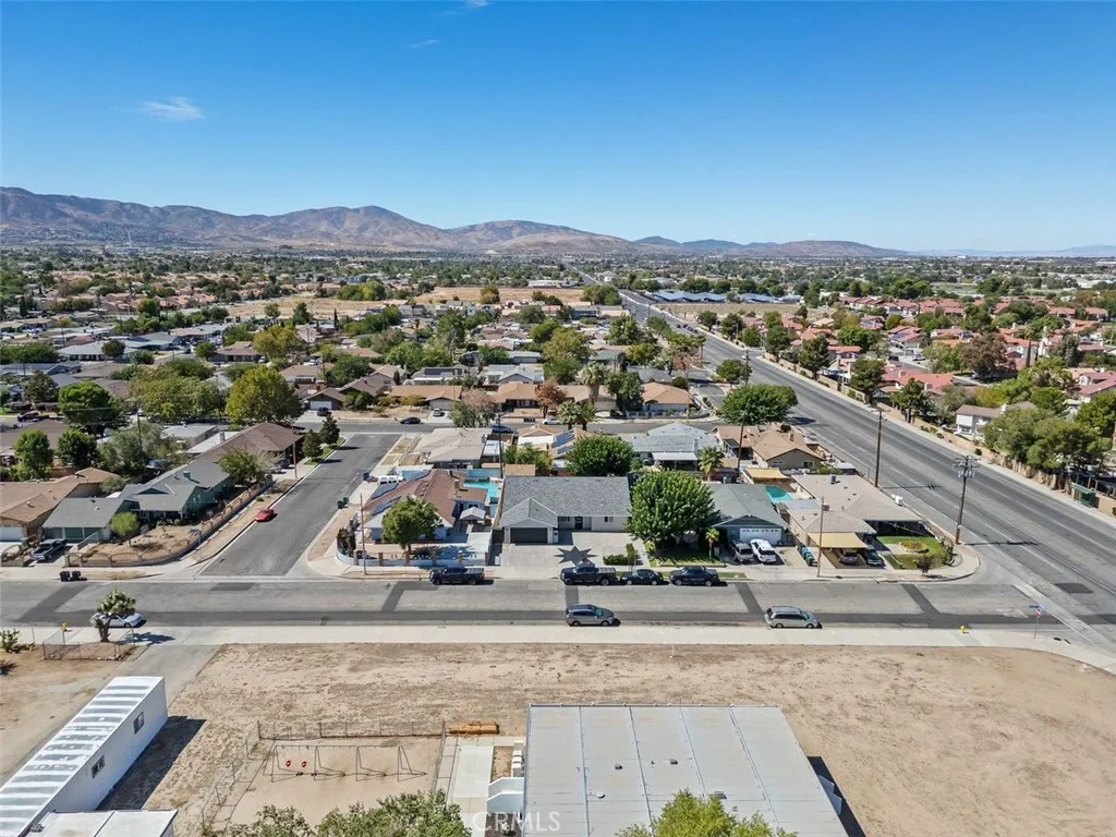 37939 27th E, Palmdale, California 93550 home-pic-41