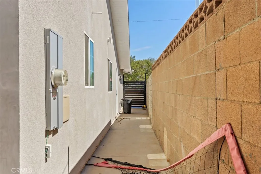 37939 27th E, Palmdale, California 93550 home-pic-30