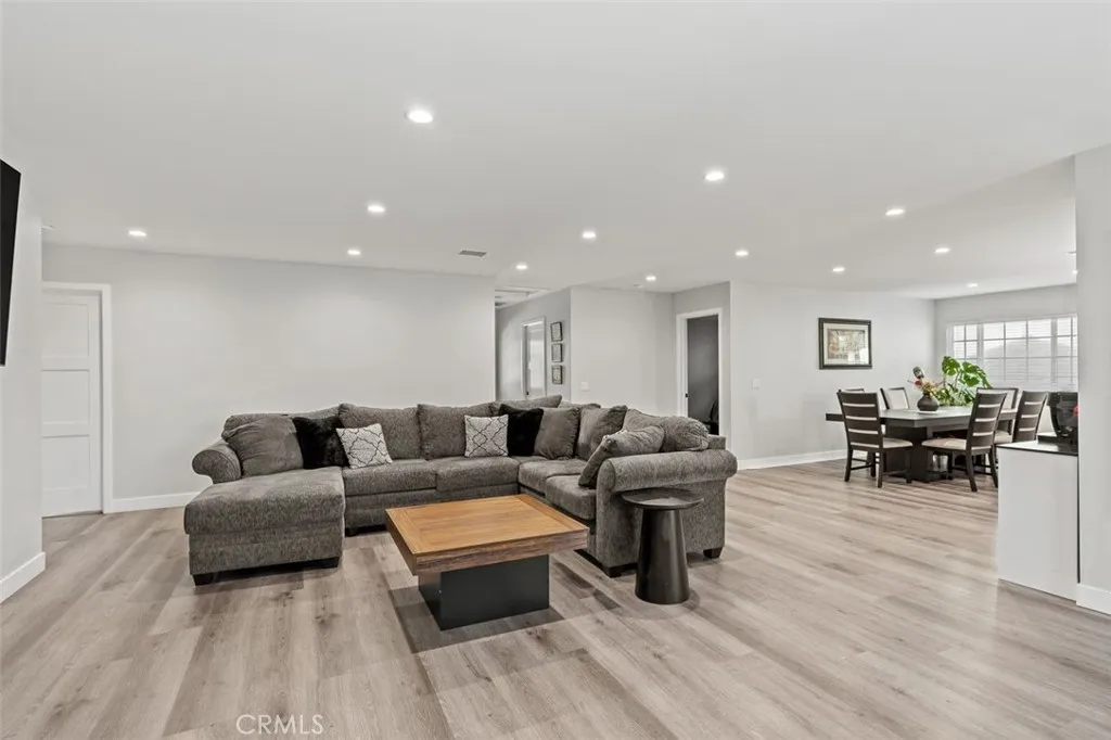 37939 27th E, Palmdale, California 93550 home-pic-36