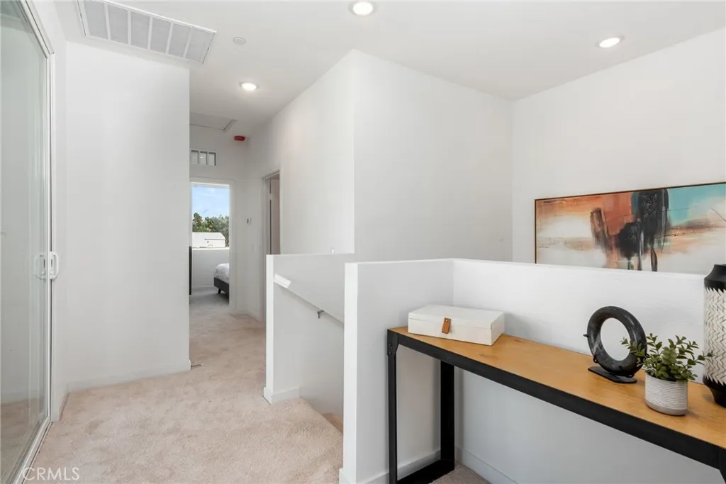 1122 Santo Antonio Drive, Colton, California 92324 home-pic-17