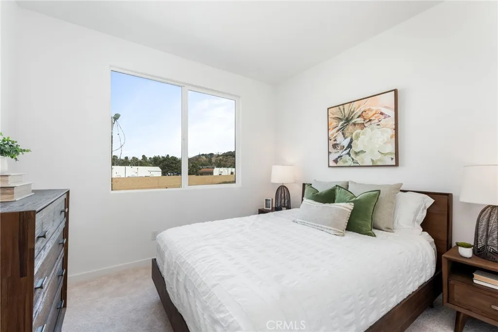 1122 Santo Antonio Drive, Colton, California 92324 home-pic-30