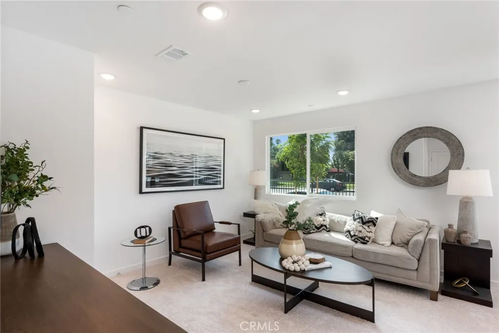 1122 Santo Antonio Drive, Colton, California 92324 home-pic-4