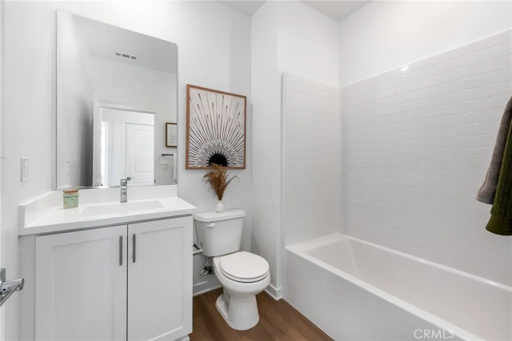 1122 Santo Antonio Drive, Colton, California 92324 home-pic-29