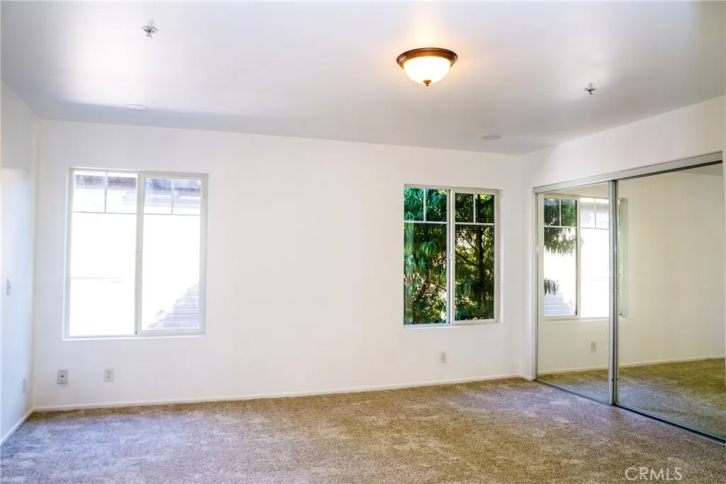214 Violet Avenue E, Monrovia, California 91016 home-pic-17