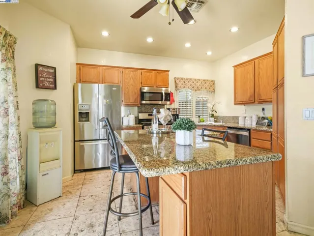 29288 Chance St, Hayward, California 94544